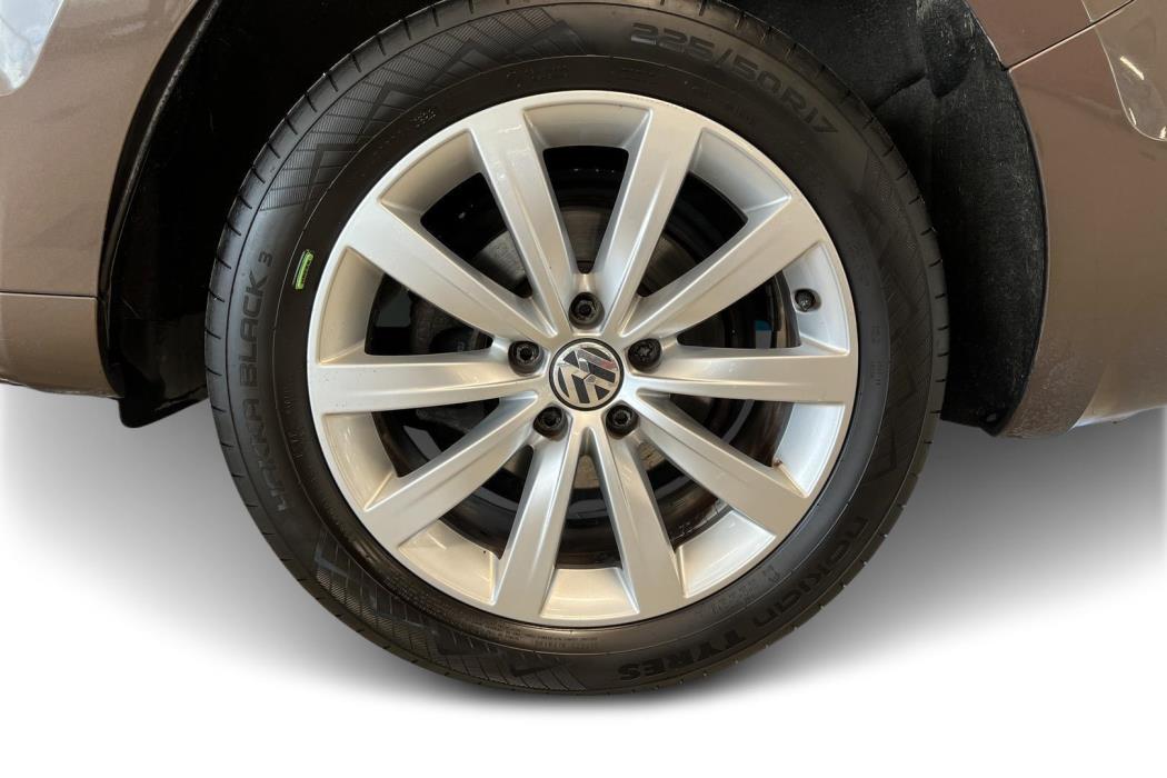 VOLKSWAGEN Sharan 2011