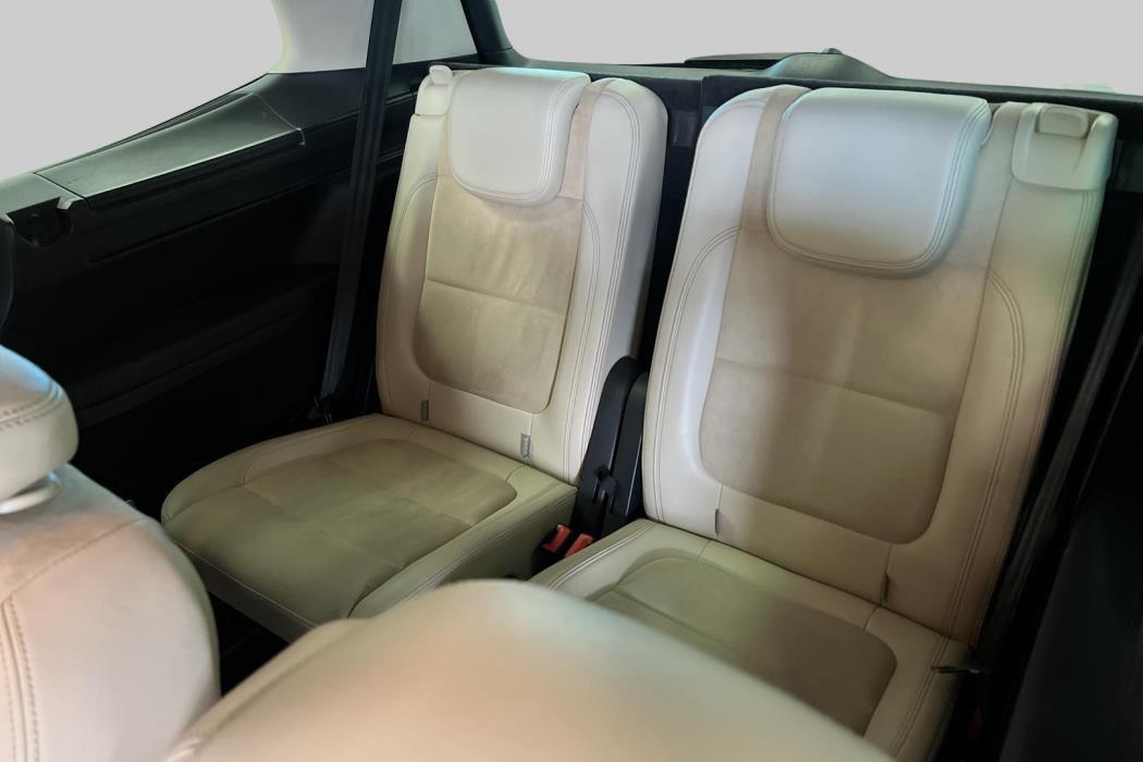 VOLKSWAGEN Sharan 2011