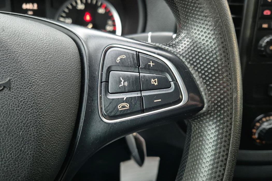 MERCEDES-BENZ Vito 2015