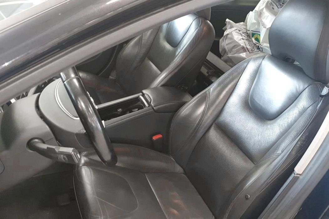 VOLVO V60 2012