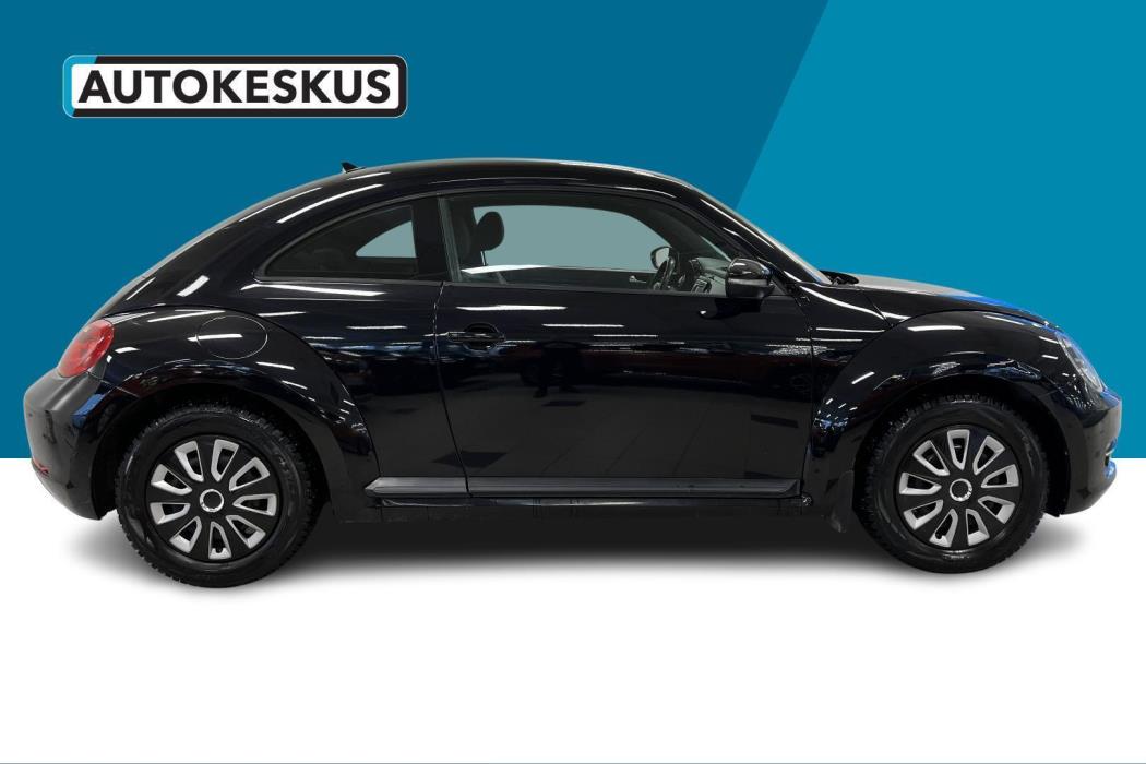 VOLKSWAGEN Beetle 2012