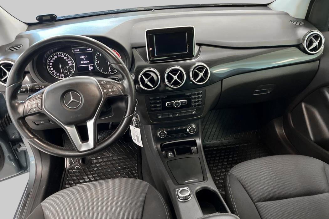 MERCEDES-BENZ B 2014