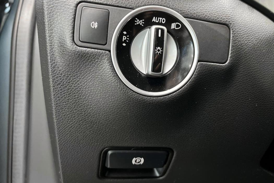 MERCEDES-BENZ B 2014