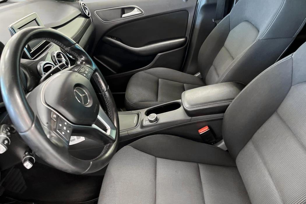 MERCEDES-BENZ B 2014