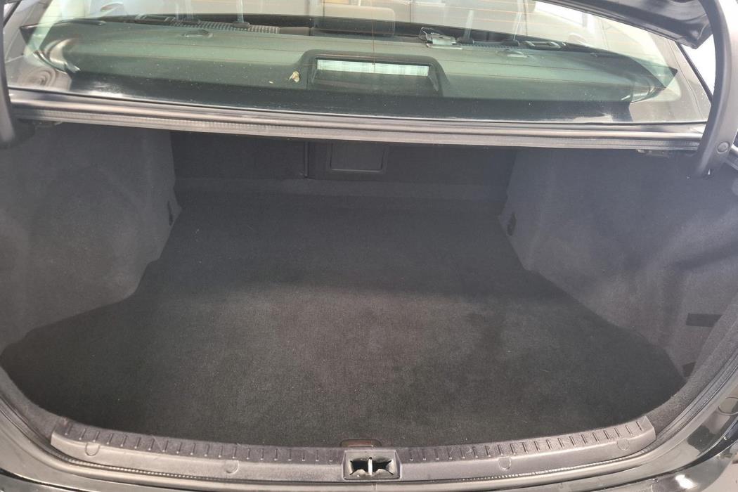 TOYOTA Avensis 2011