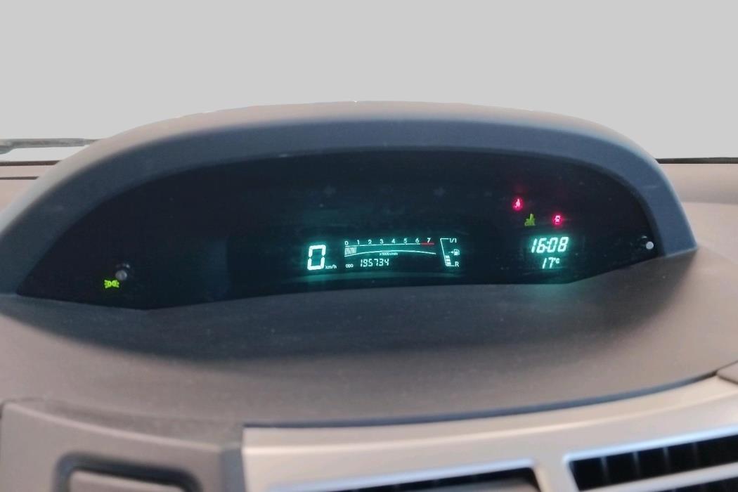 TOYOTA Yaris 2006