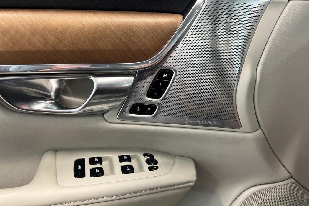 VOLVO V90 2018