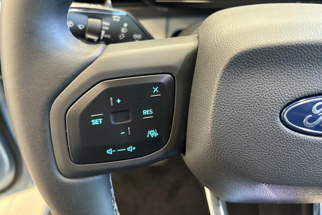 FORD Explorer 2026