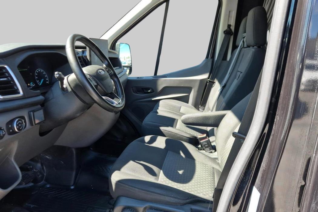 FORD Transit 2024