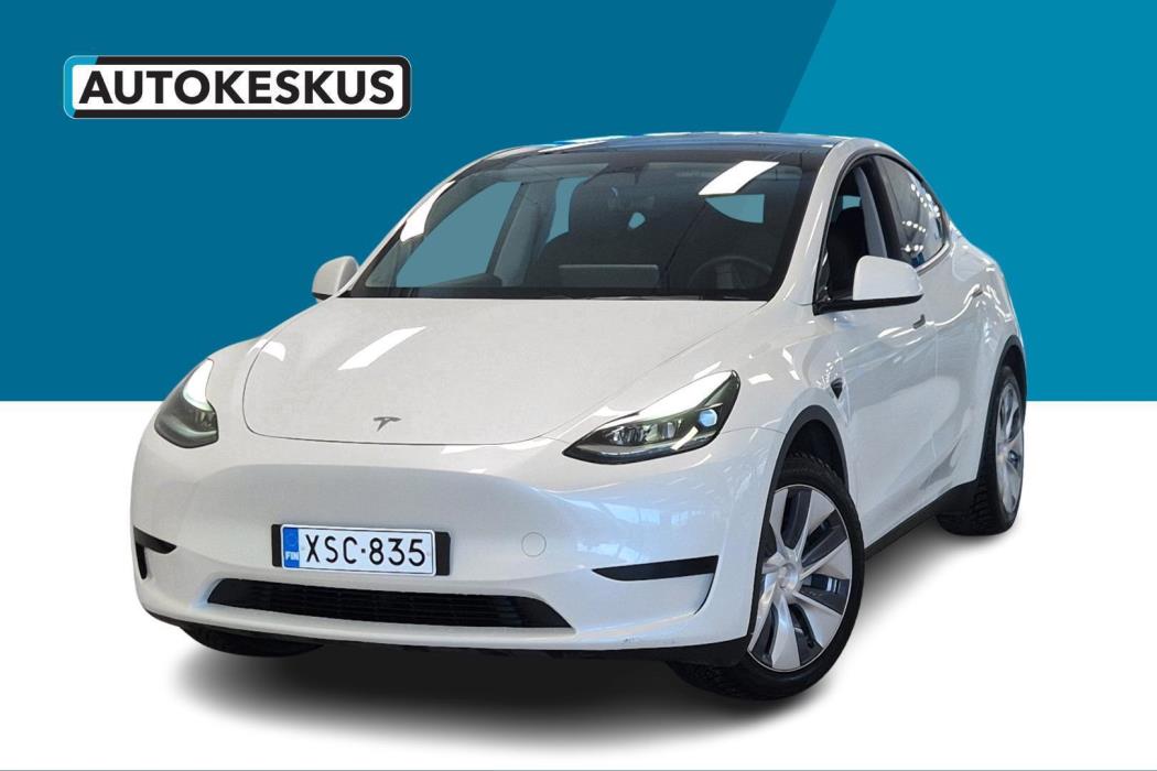 TESLA Model Y 2023