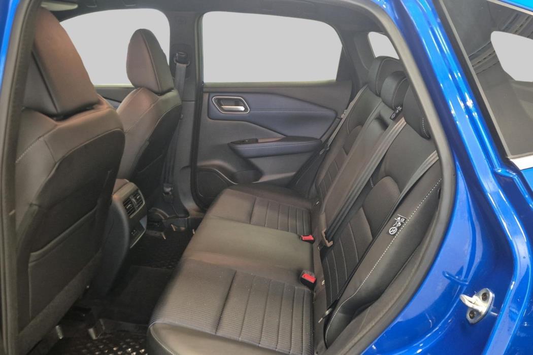 NISSAN Qashqai 2024