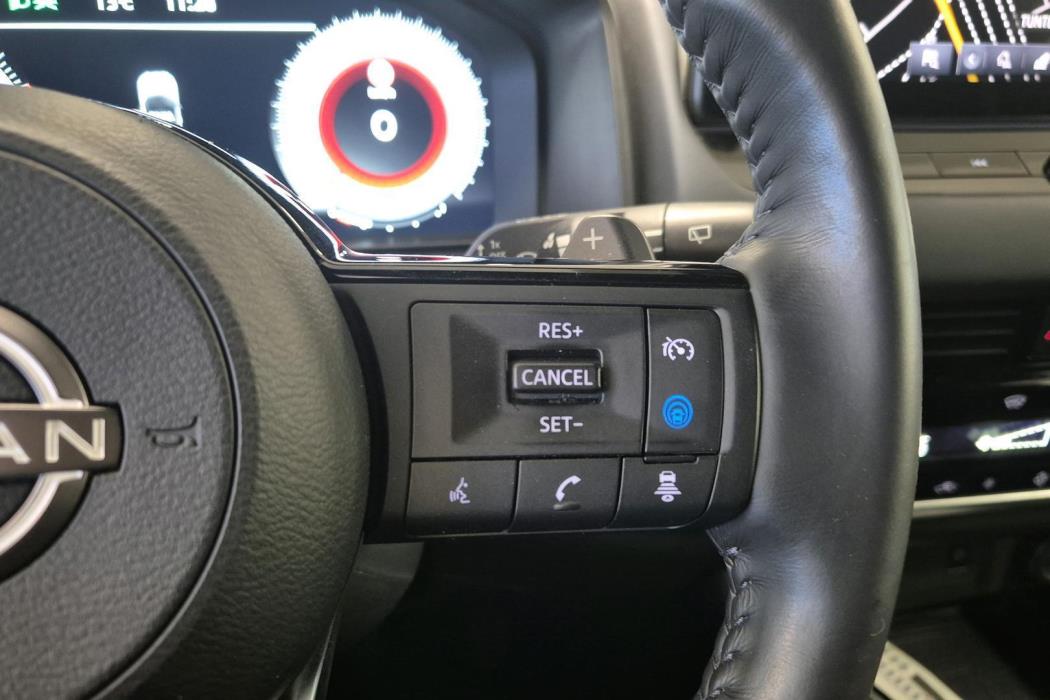 NISSAN Qashqai 2024