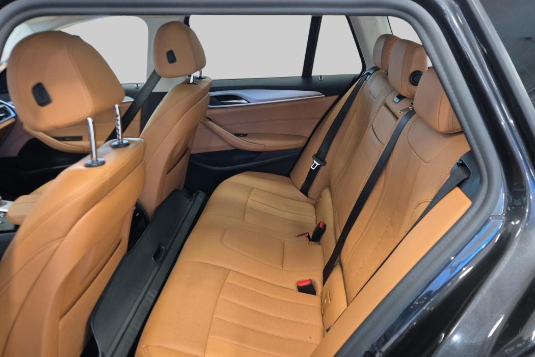BMW 5-sarja 2021