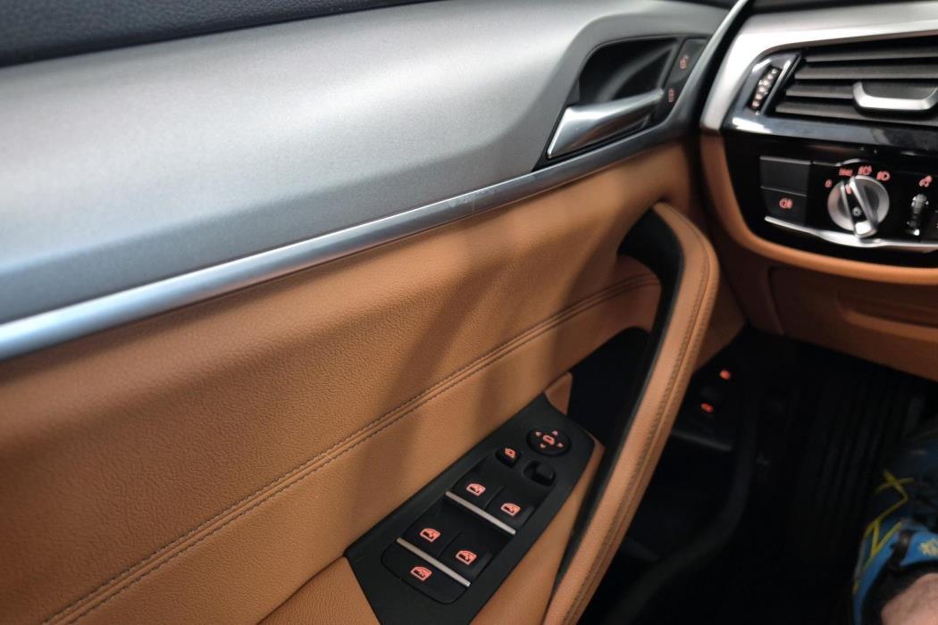 BMW 5-sarja 2021