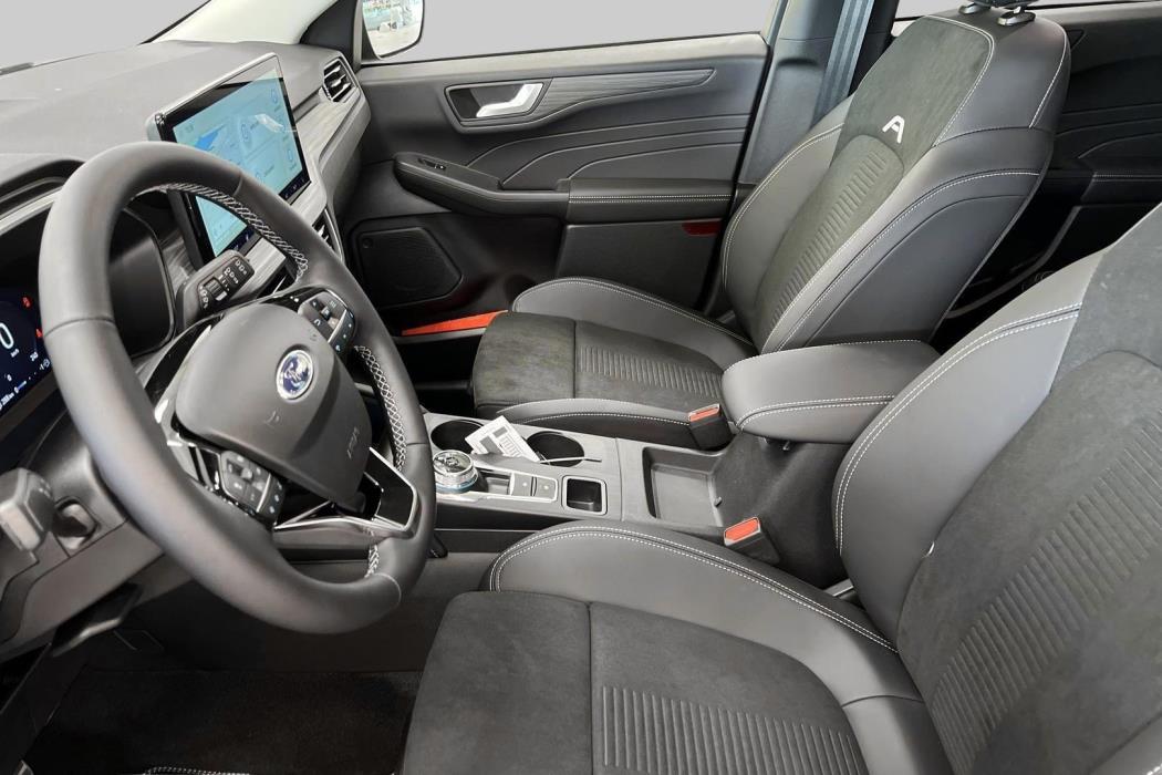 FORD Kuga 2026