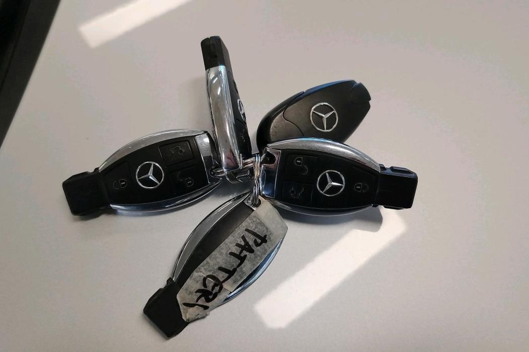 MERCEDES-BENZ E 2014