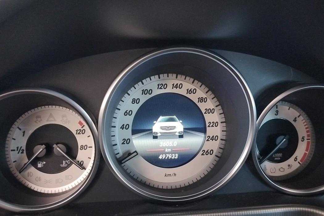 MERCEDES-BENZ E 2014