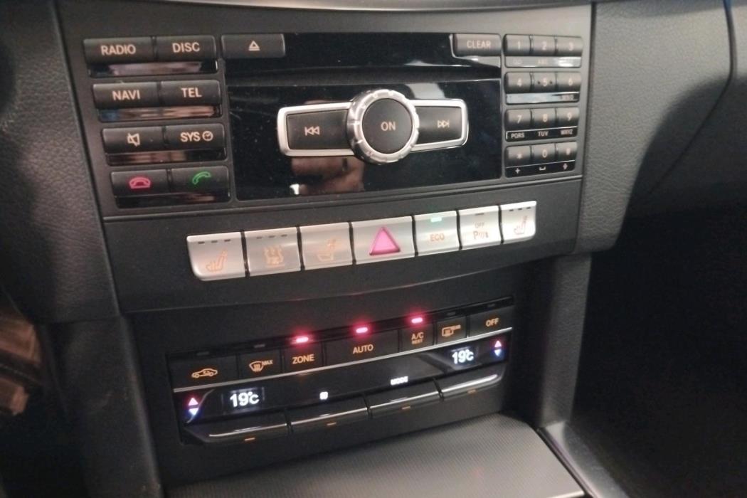 MERCEDES-BENZ E 2014