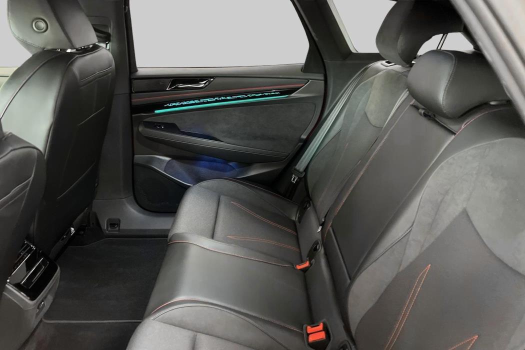 VOLKSWAGEN ID.7 2025