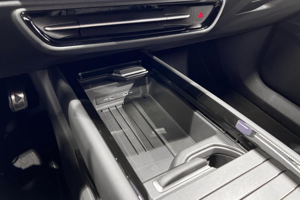 VOLKSWAGEN ID.7 2025