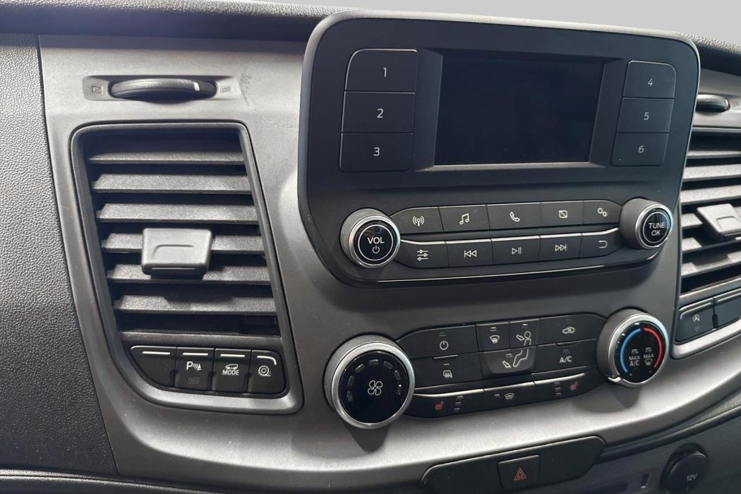 FORD TRANSIT 2023