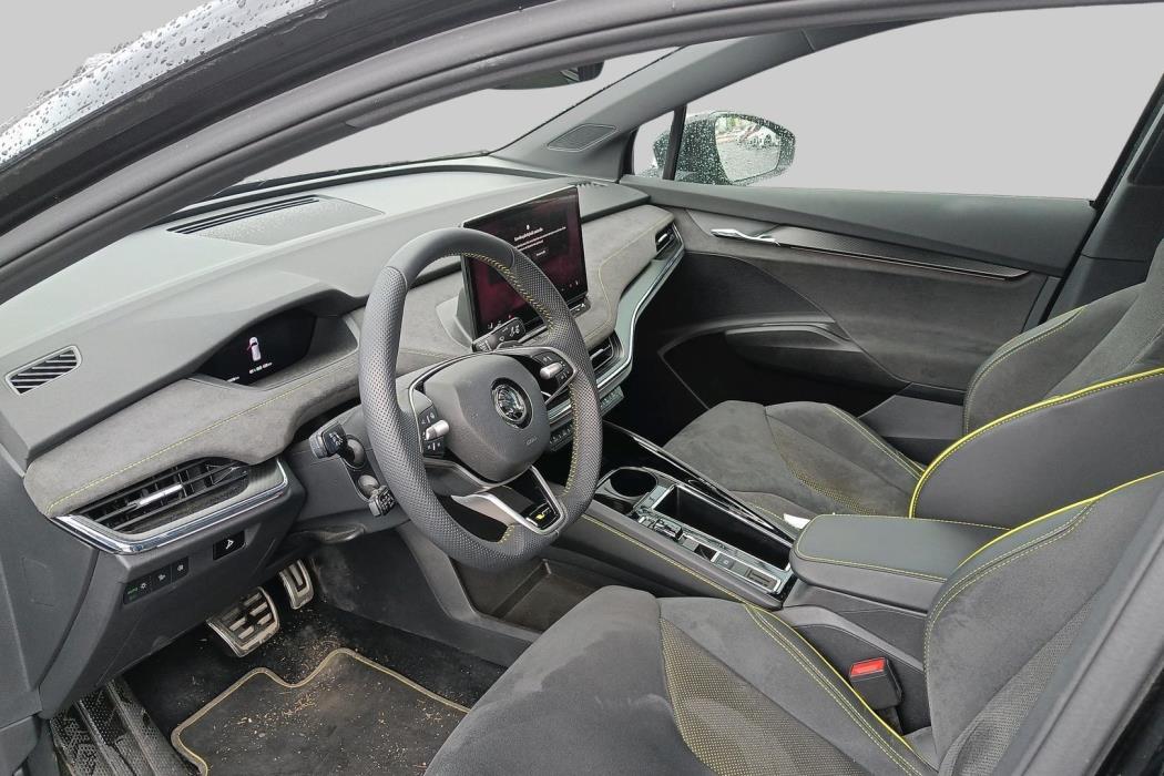 SKODA Enyaq 2023