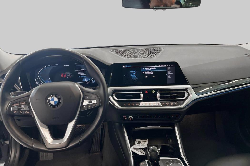 BMW 3-sarja 2021