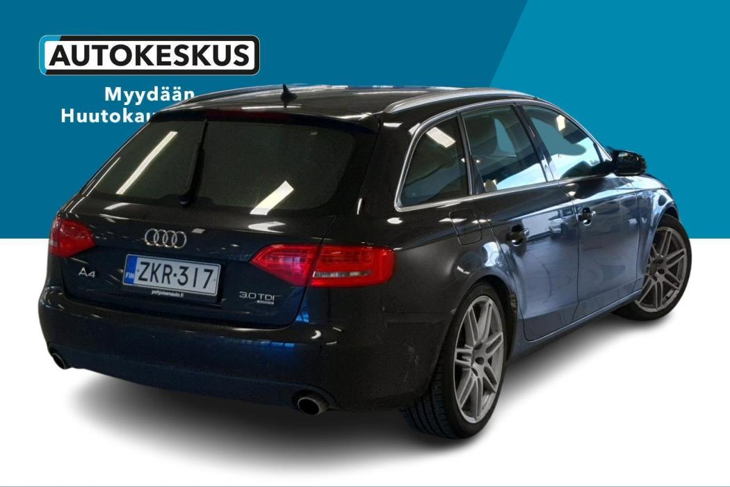 AUDI A4 2010