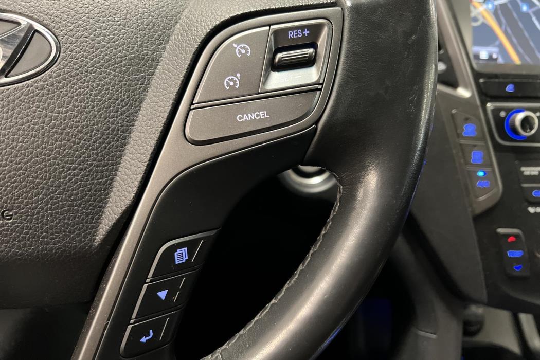 HYUNDAI Santa Fe 2017