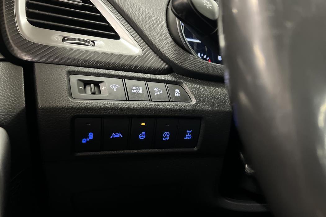 HYUNDAI Santa Fe 2017