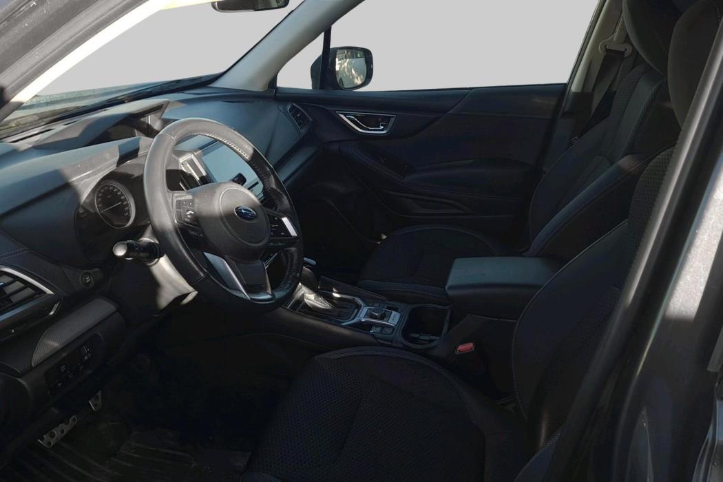 SUBARU Forester 2021