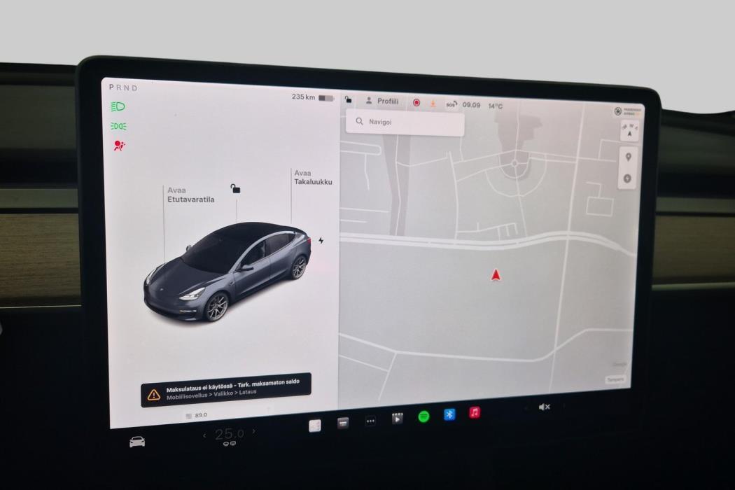 TESLA Model 3 2021