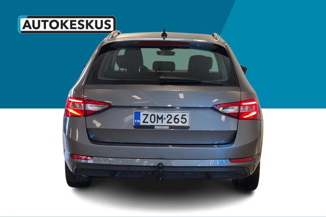 SKODA Superb 2023