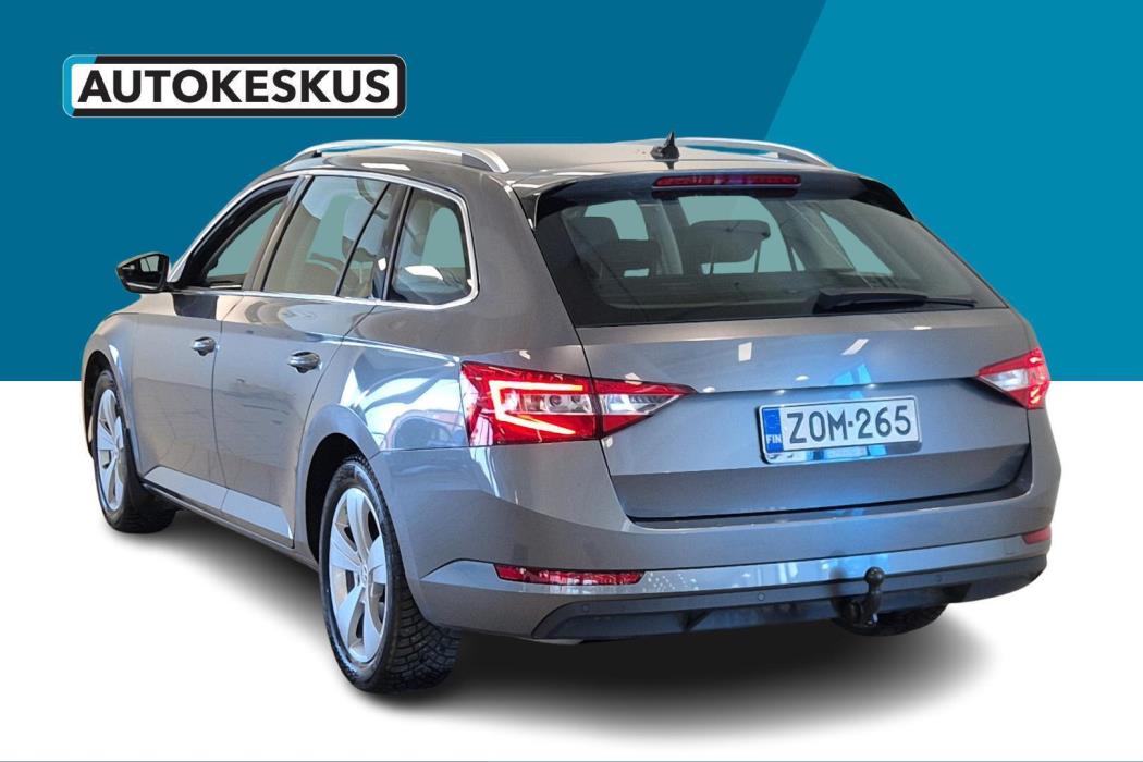 SKODA Superb 2023
