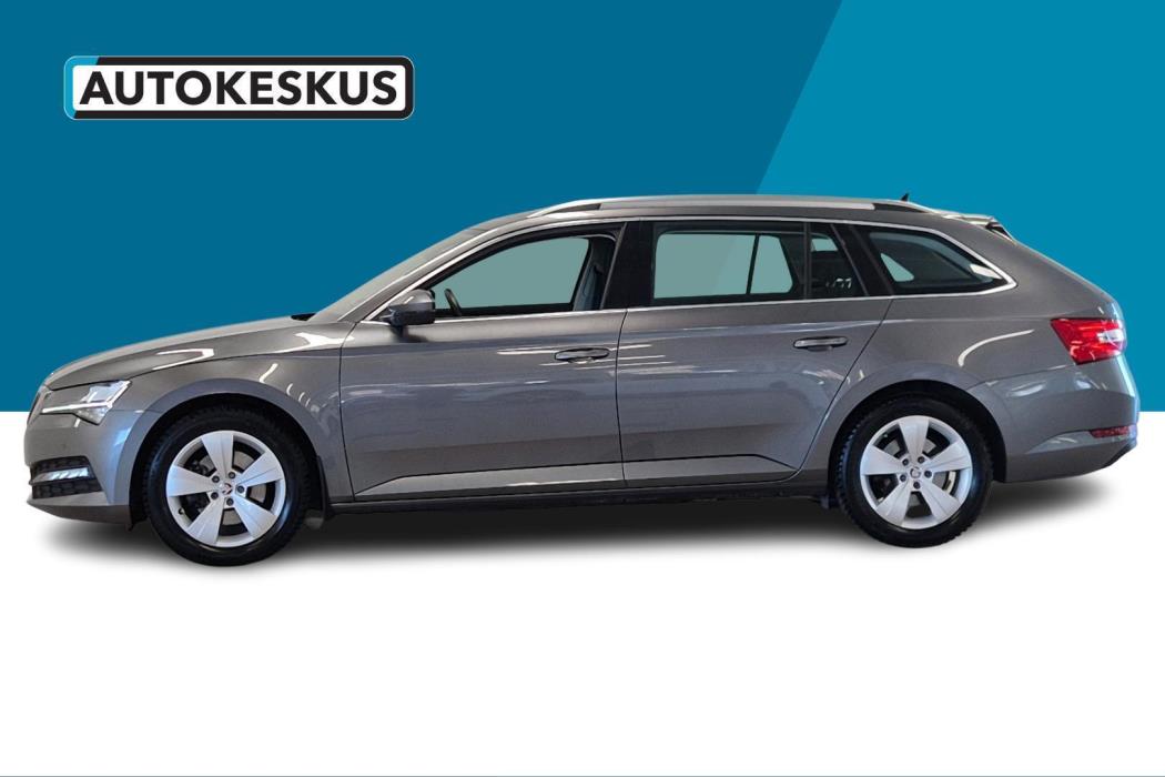 SKODA Superb 2023