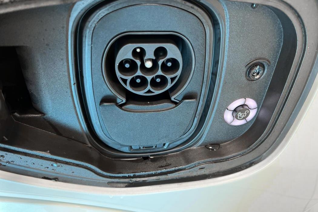 FORD Mustang Mach-E 2025