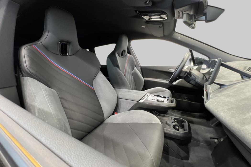 BMW IX 2026