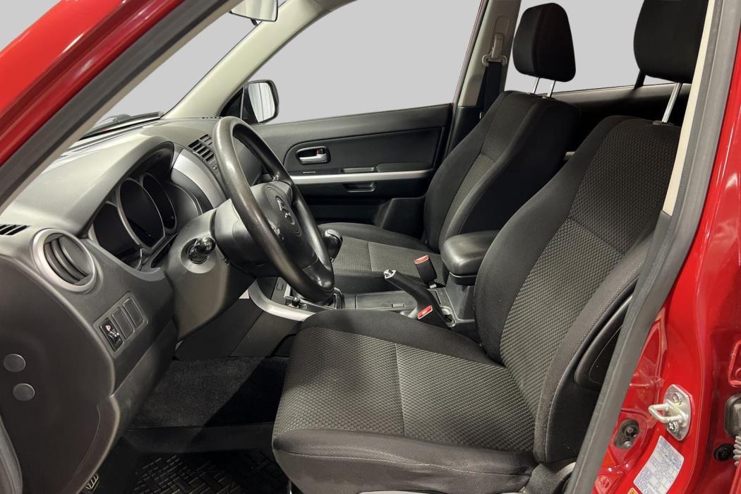 SUZUKI Grand Vitara 2010