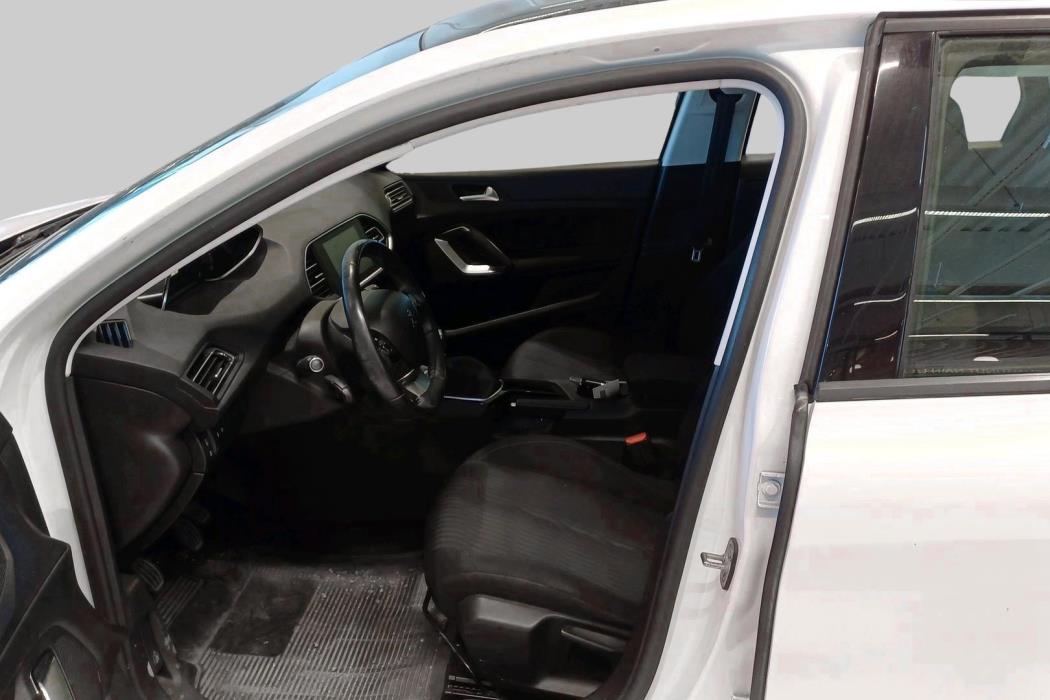 PEUGEOT 308 2014