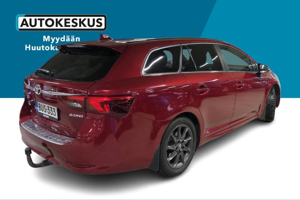 TOYOTA Avensis 2017