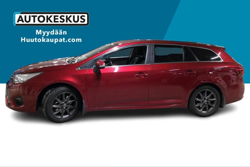TOYOTA Avensis 2017