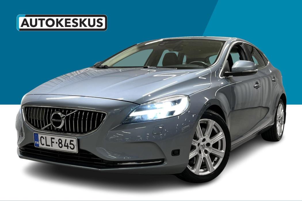 VOLVO V40 2017