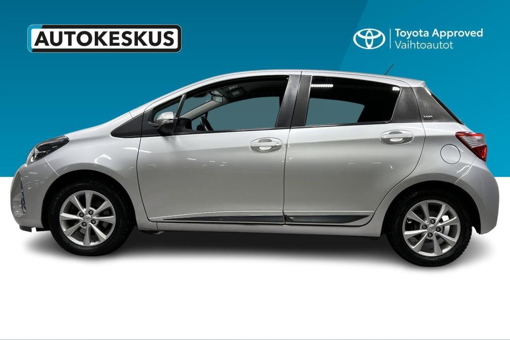 TOYOTA Yaris 2019