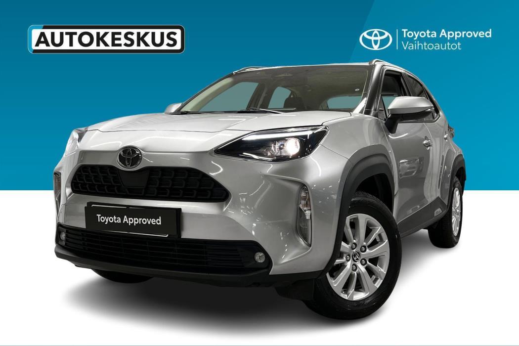 TOYOTA Yaris Cross 2025
