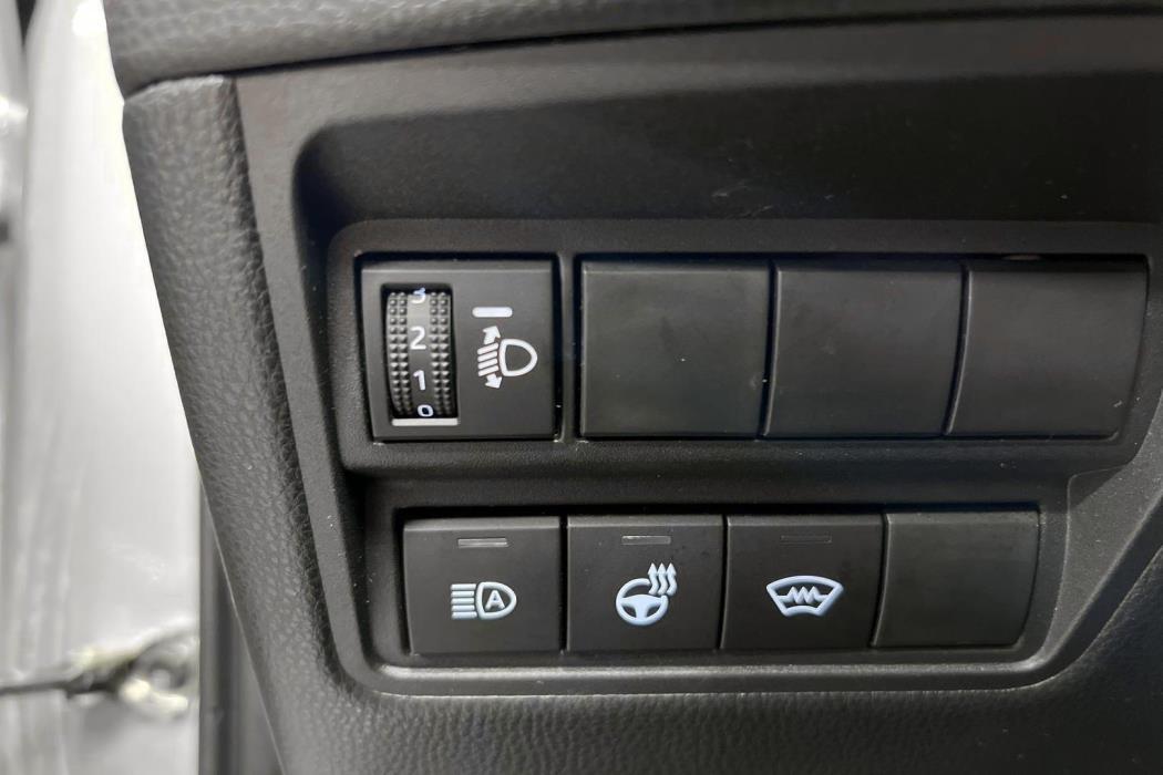 TOYOTA Yaris Cross 2025