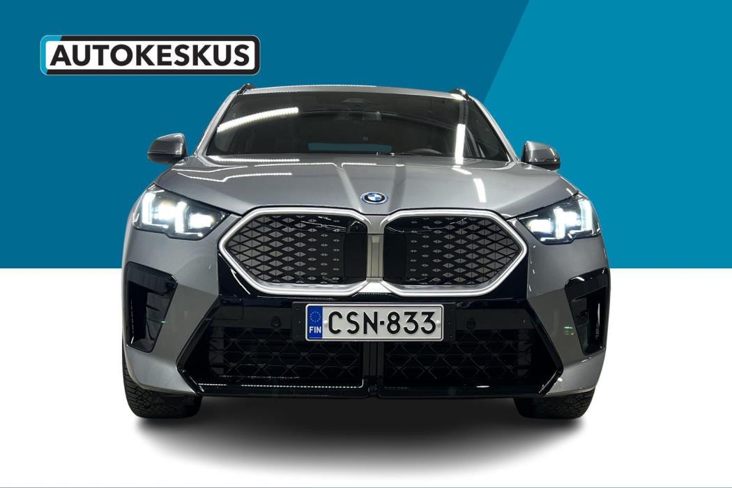 BMW iX2 2026