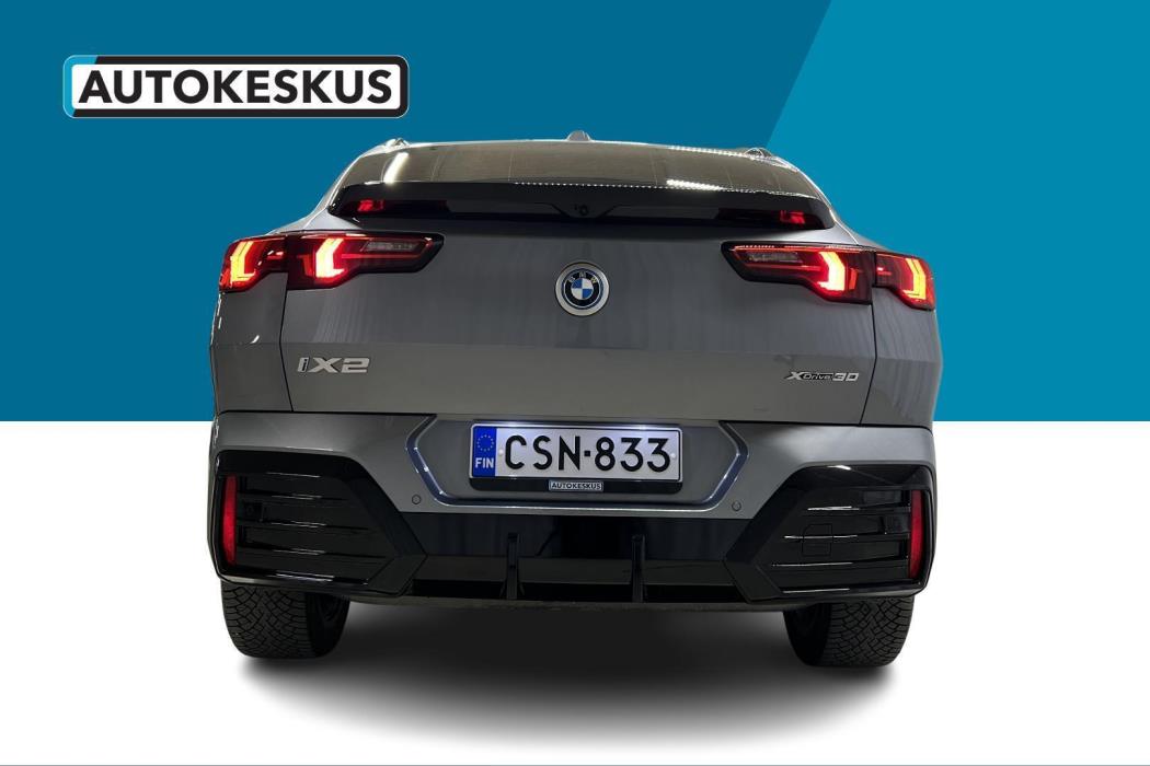 BMW iX2 2026