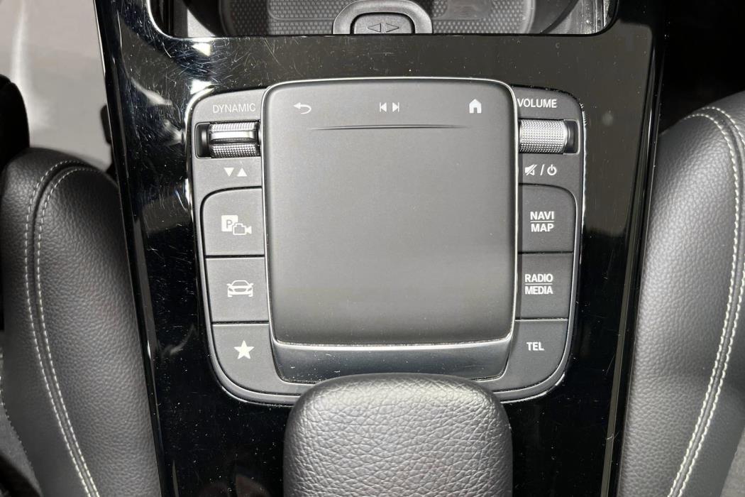 MERCEDES-BENZ CLA 2021