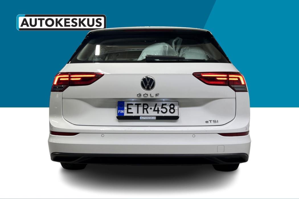 VOLKSWAGEN Golf 2022