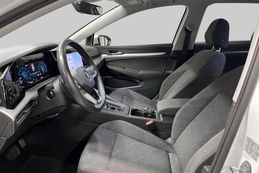 VOLKSWAGEN Golf 2022